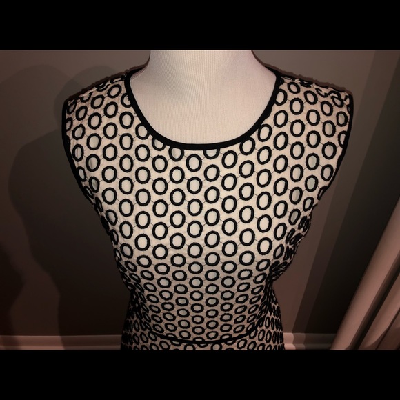 Women’s black and white j. Crew dress. Size 2. - Picture 2 of 8